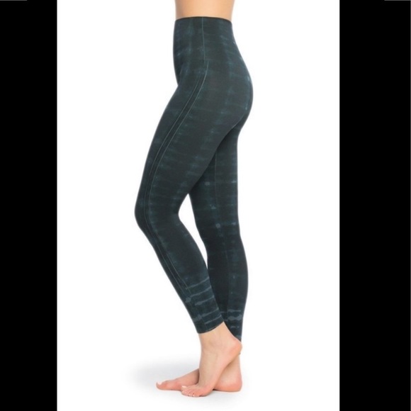 SPANX Look At Me Now Seamless Tie Dye Leggings 1X - Picture 2 of 6